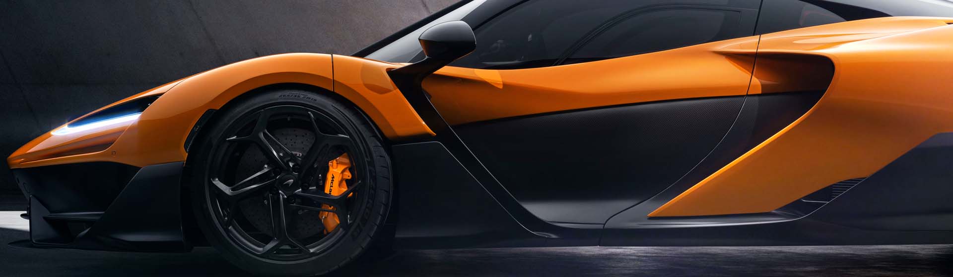 AUTO FUS GROUP mclaren
